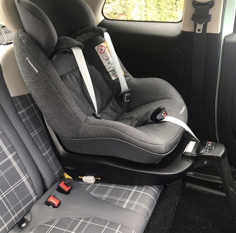 gumtree isofix base